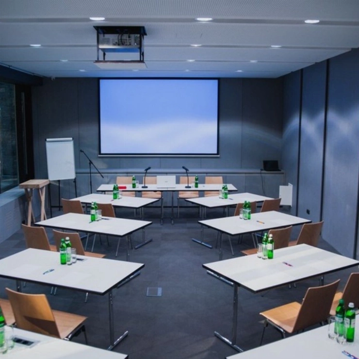 Столешницы Fundermax 0085 White FH — белая гладкая поверхность тест фото 4